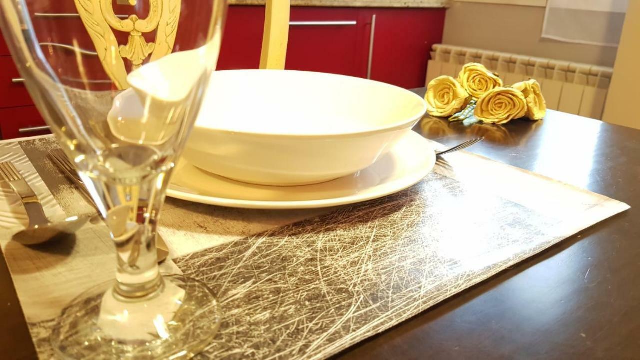 Apartamento San Quirce - céntrico y reformado- wifi y netflix Valladolid Extérieur photo